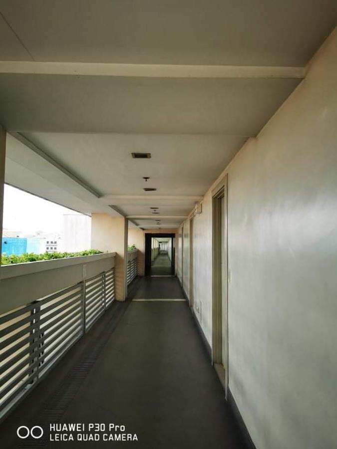 Staycation Condotel @150Newport Pasay City Manila Bagian luar foto
